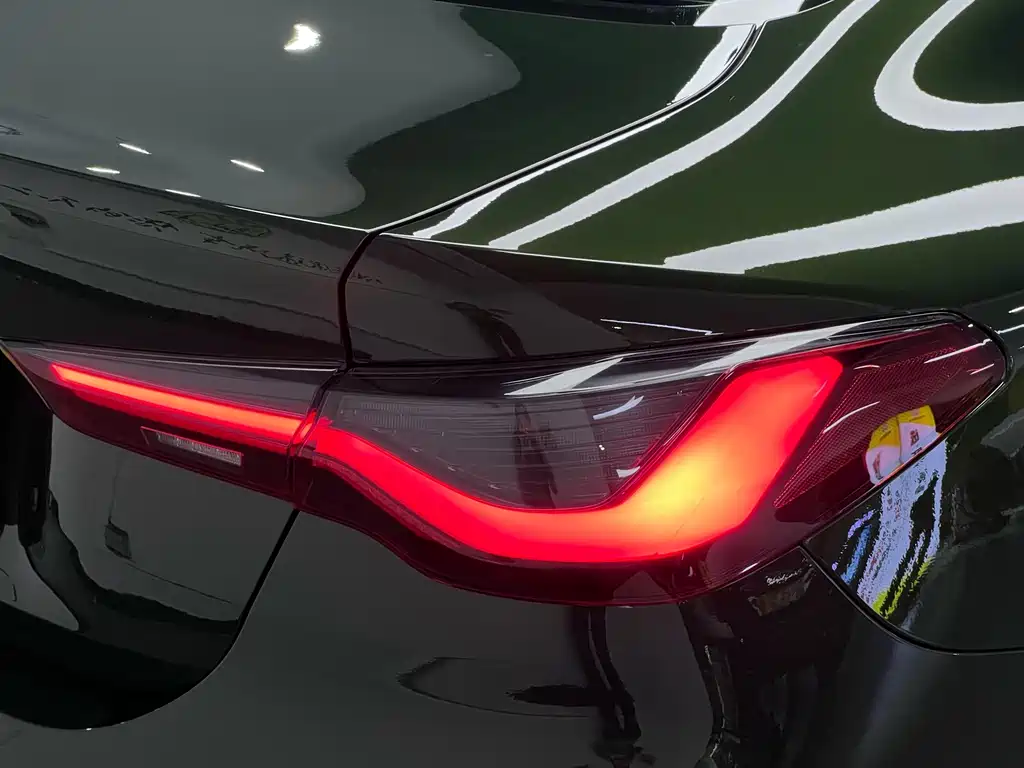 BMW 4 Series — миниатюра 9
