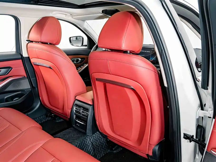 BMW 3 Series — миниатюра 19