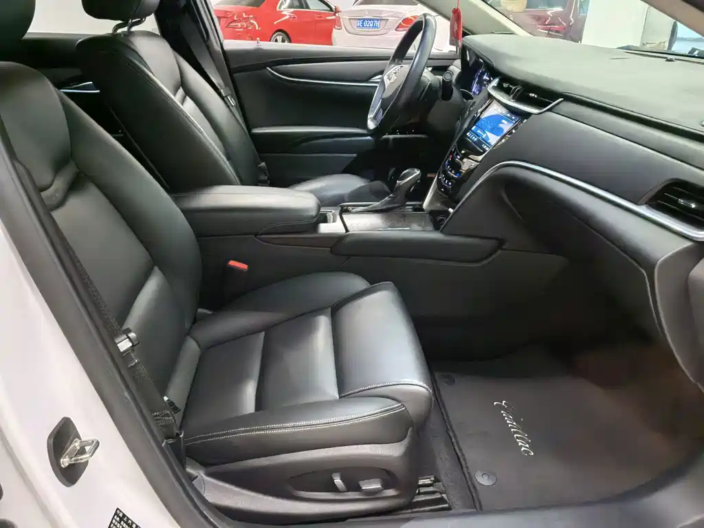 Cadillac XTS — миниатюра 17