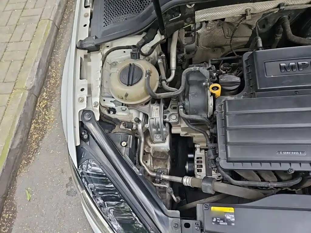 Volkswagen Golf — миниатюра 20