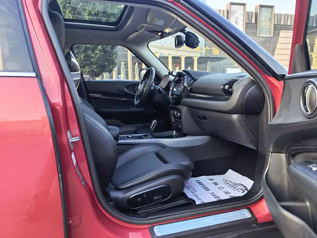 MINI Mini Clubman — миниатюра 12