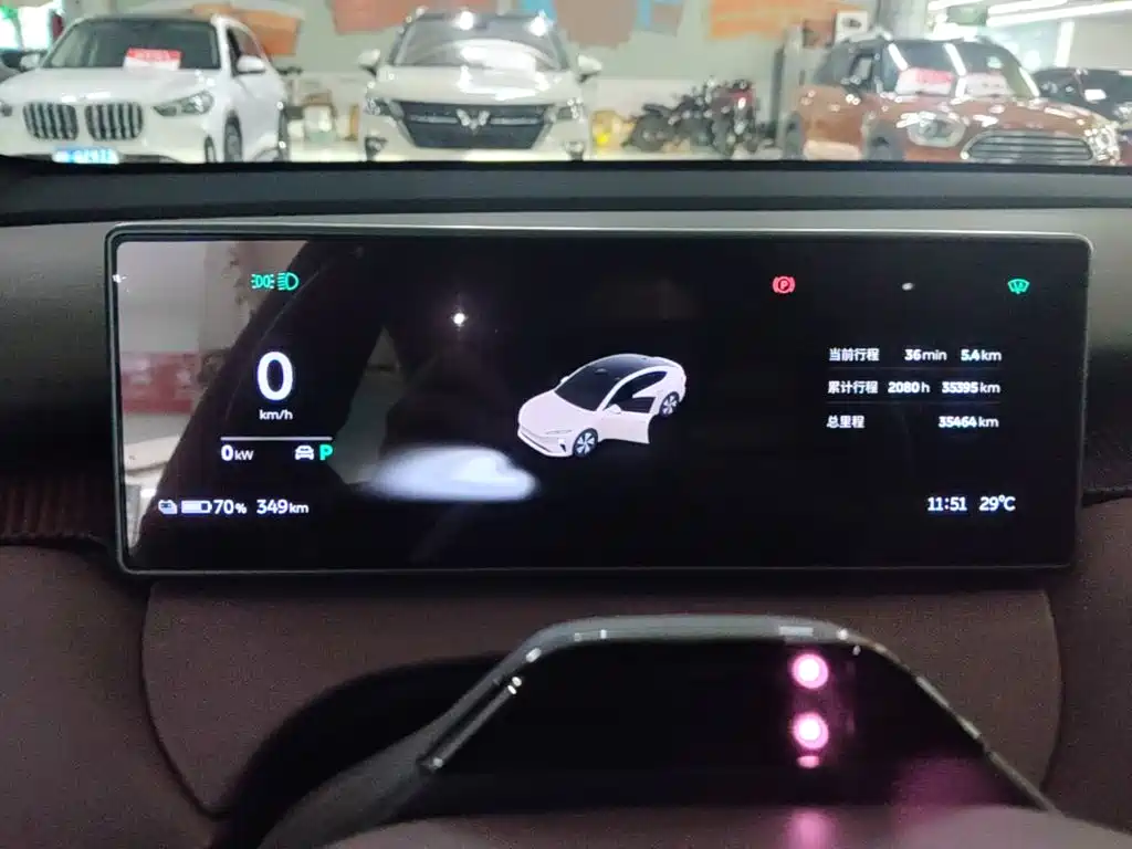 NIO ET5 — миниатюра 12