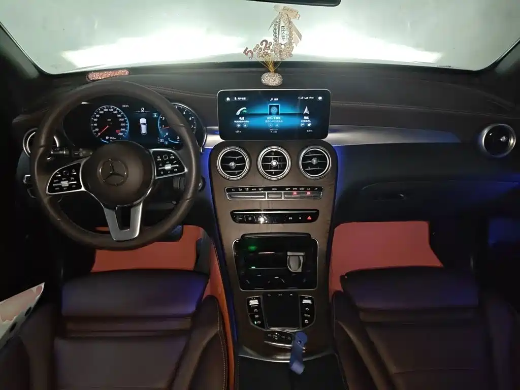 Mercedes-Benz GLC — миниатюра 13