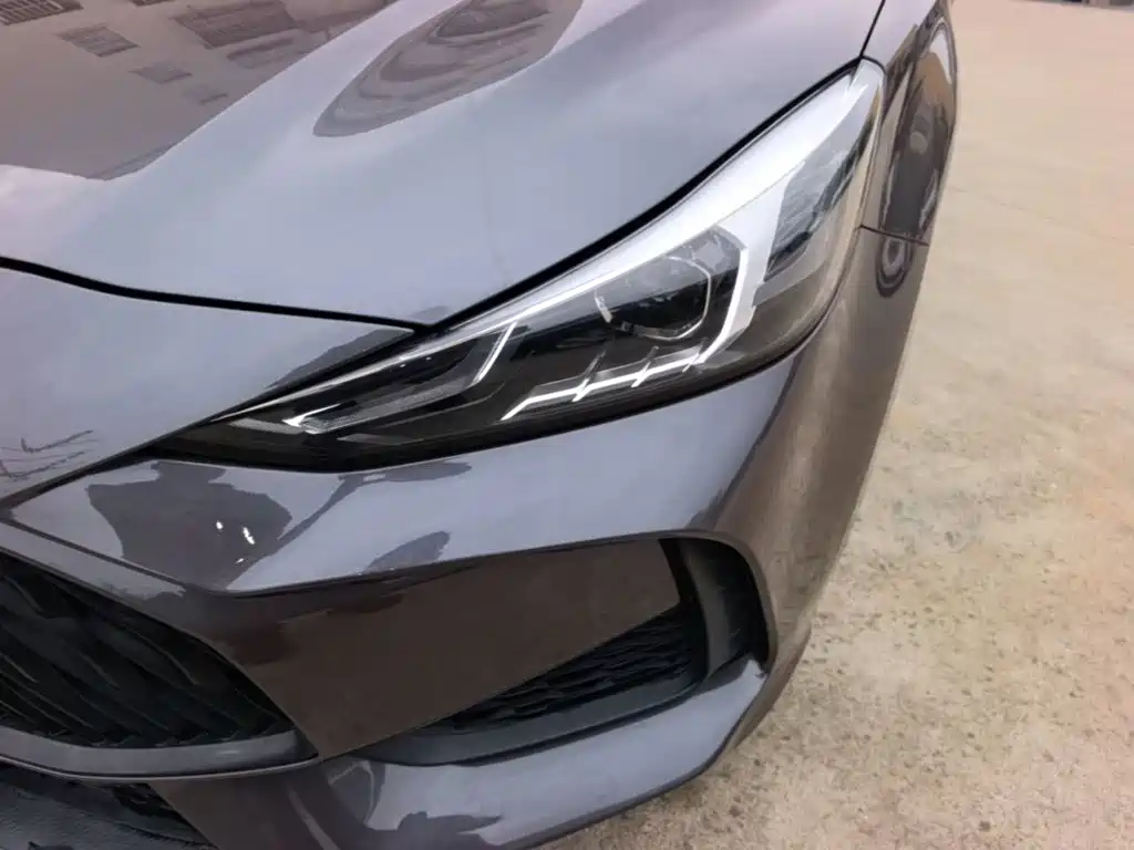 MG MG5 — миниатюра 24