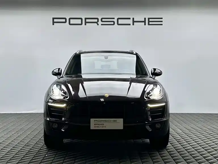 Porsche Macan — миниатюра 2