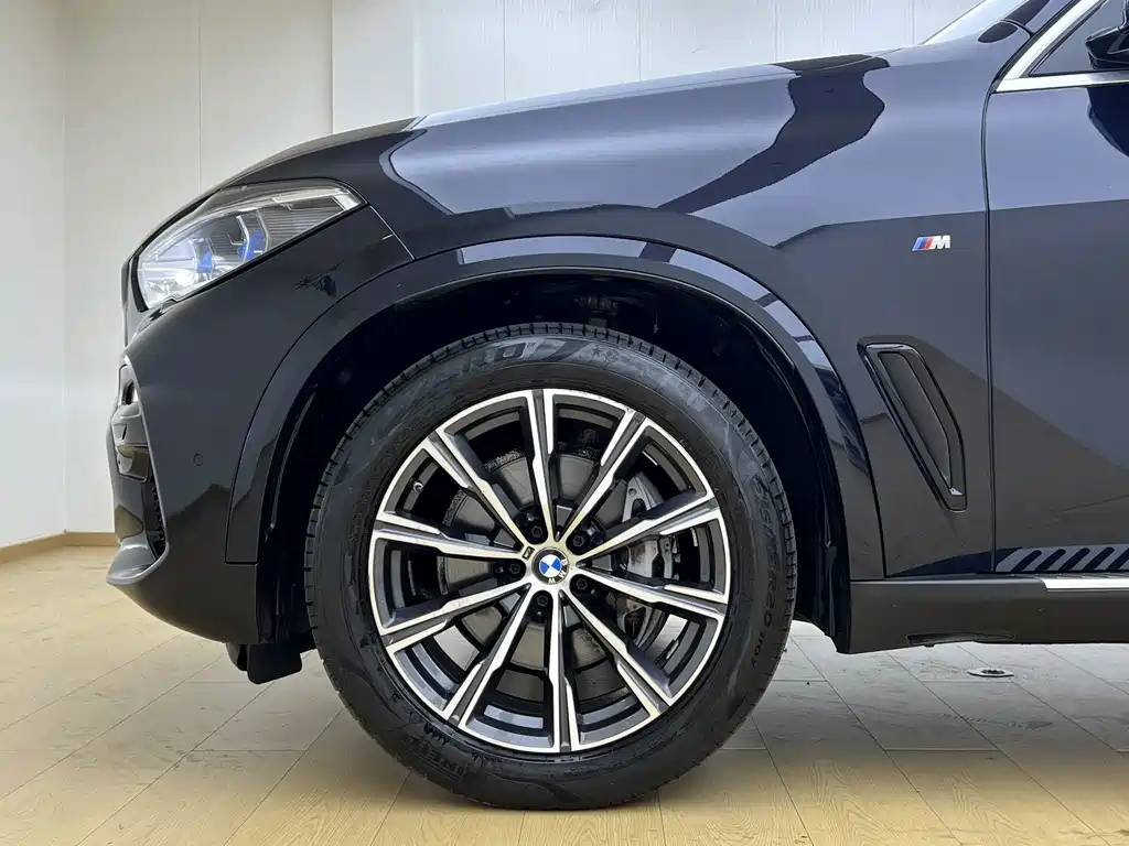 BMW X5 (Import) — миниатюра 4