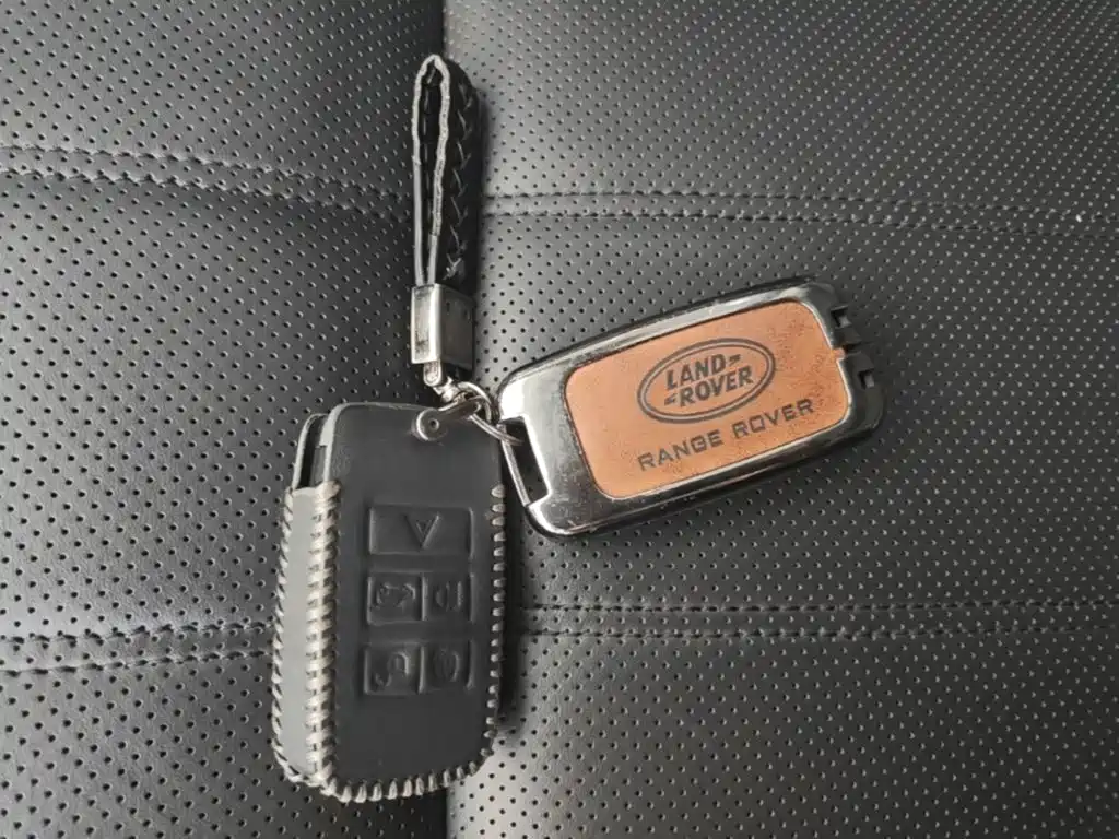 Land Rover Sport PHEV — миниатюра 9