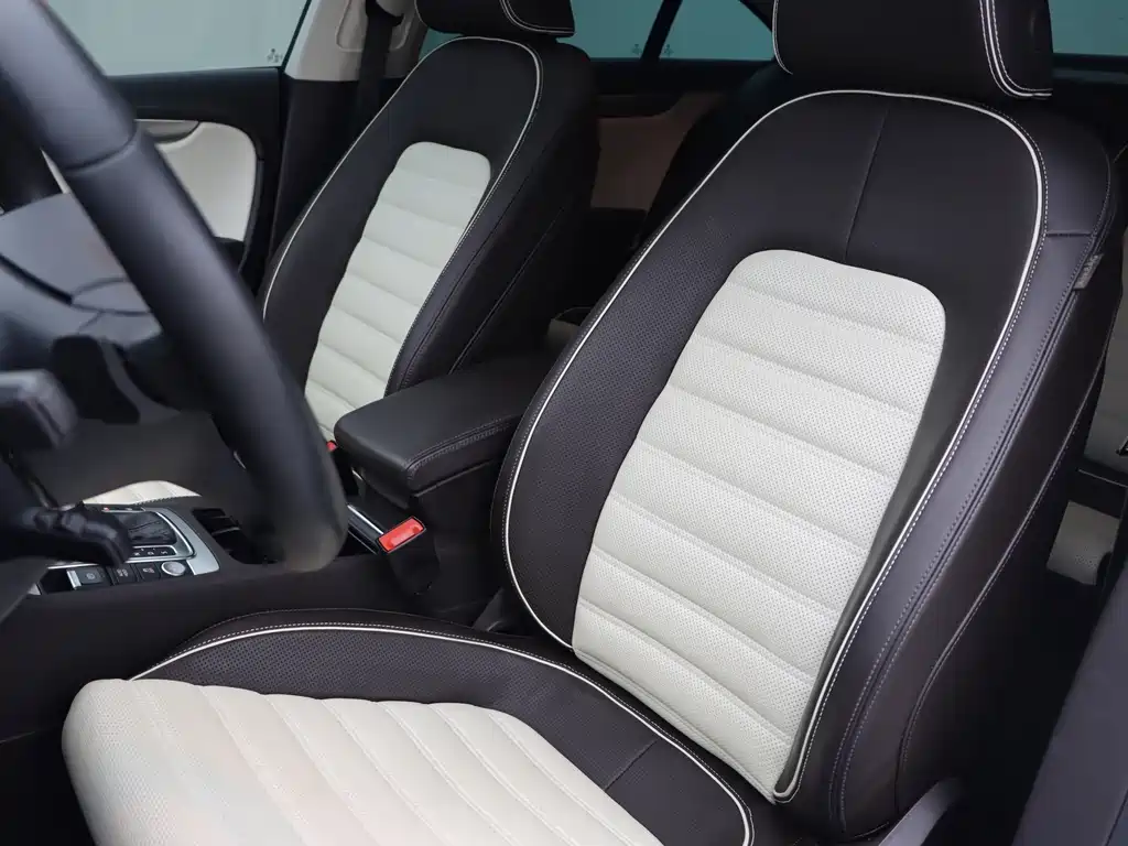 Volkswagen CC — миниатюра 7