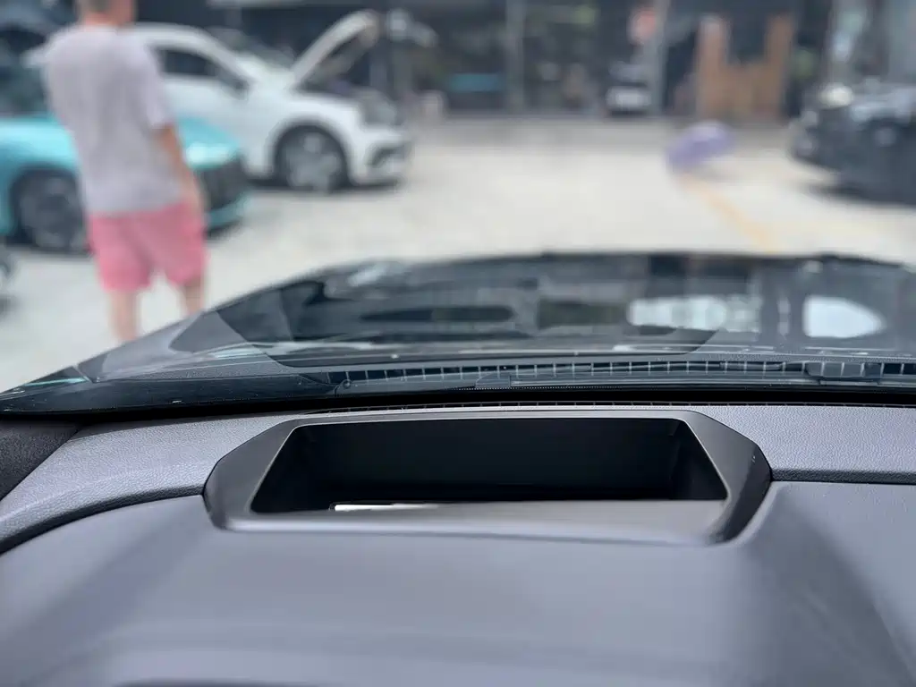 Geely Xingyue L — миниатюра 15
