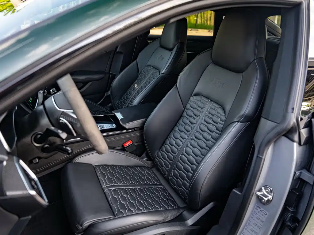 Audi RS 7 — миниатюра 16