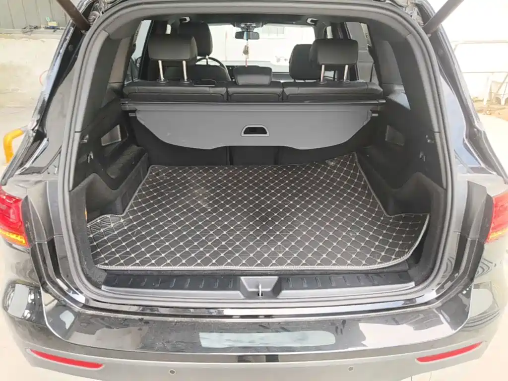 Mercedes-Benz GLB — миниатюра 19