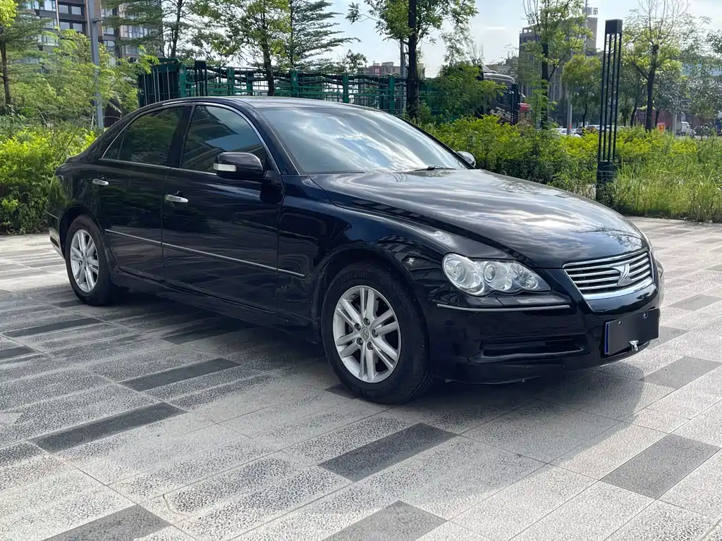 Toyota Reiz — миниатюра 3