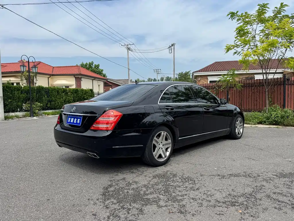 Mercedes-Benz S-Class — миниатюра 10