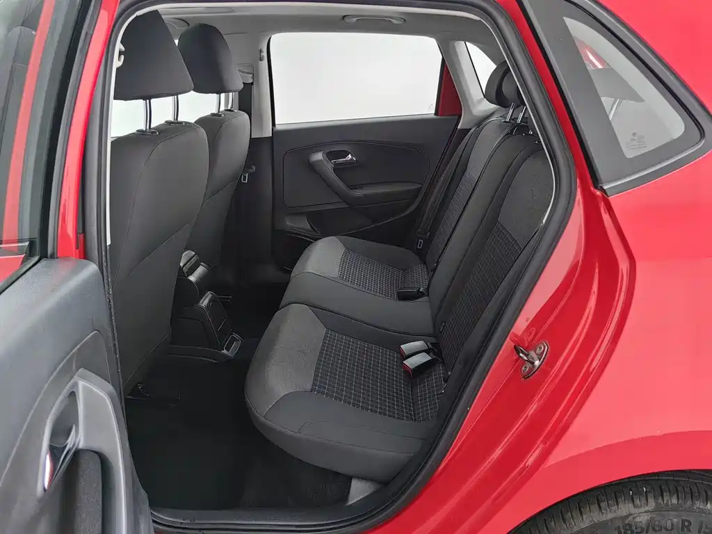 Volkswagen Polo — миниатюра 15