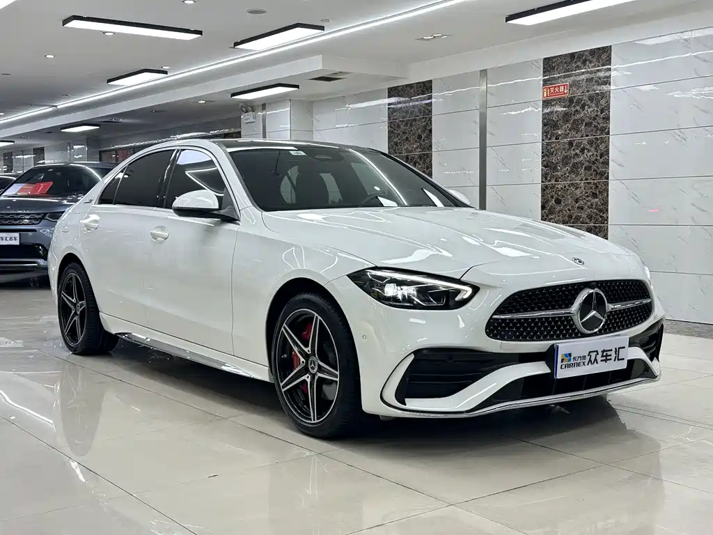 Mercedes-Benz C-Class — миниатюра 3