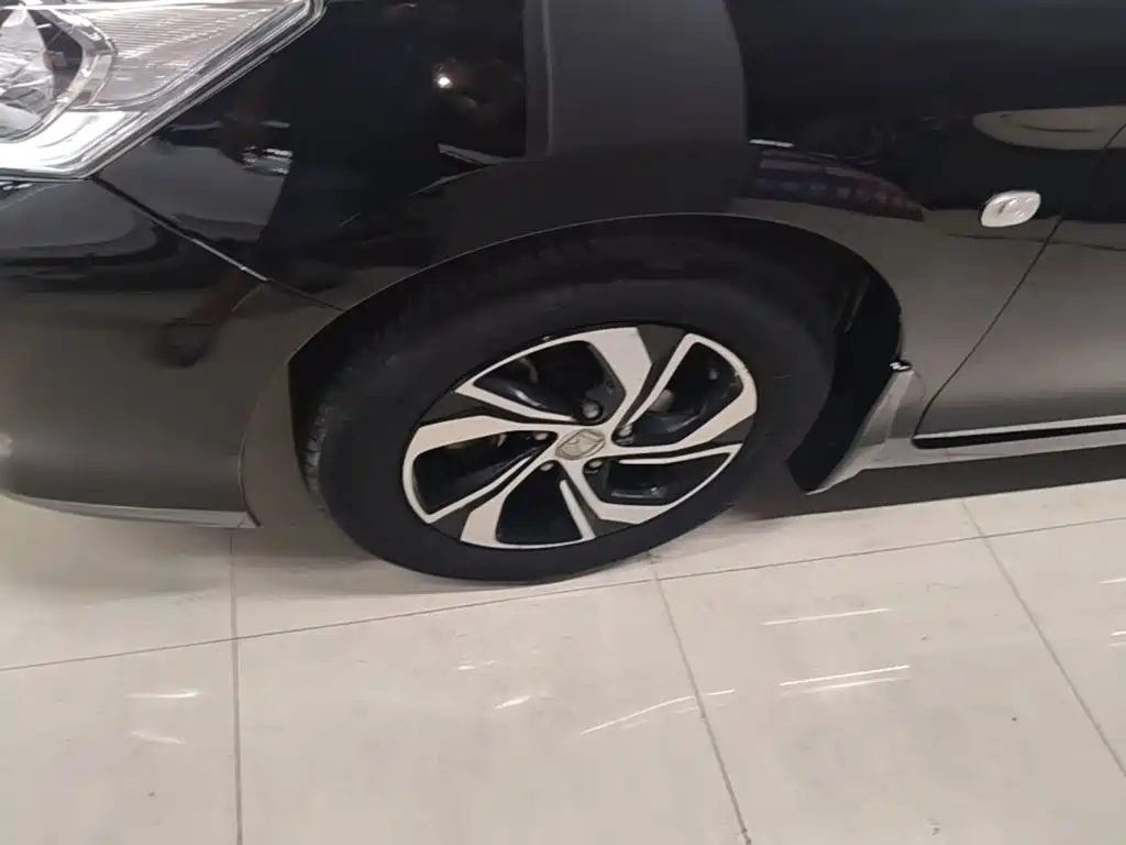 Honda Accord — миниатюра 23