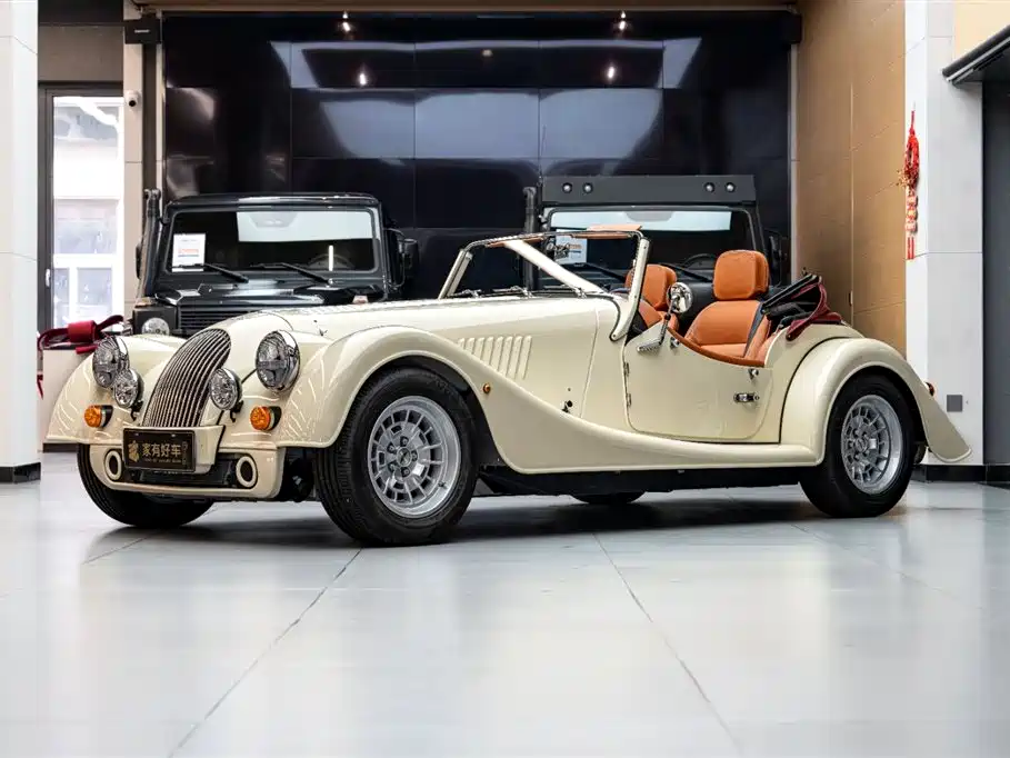 Morgan Plus 4 2023