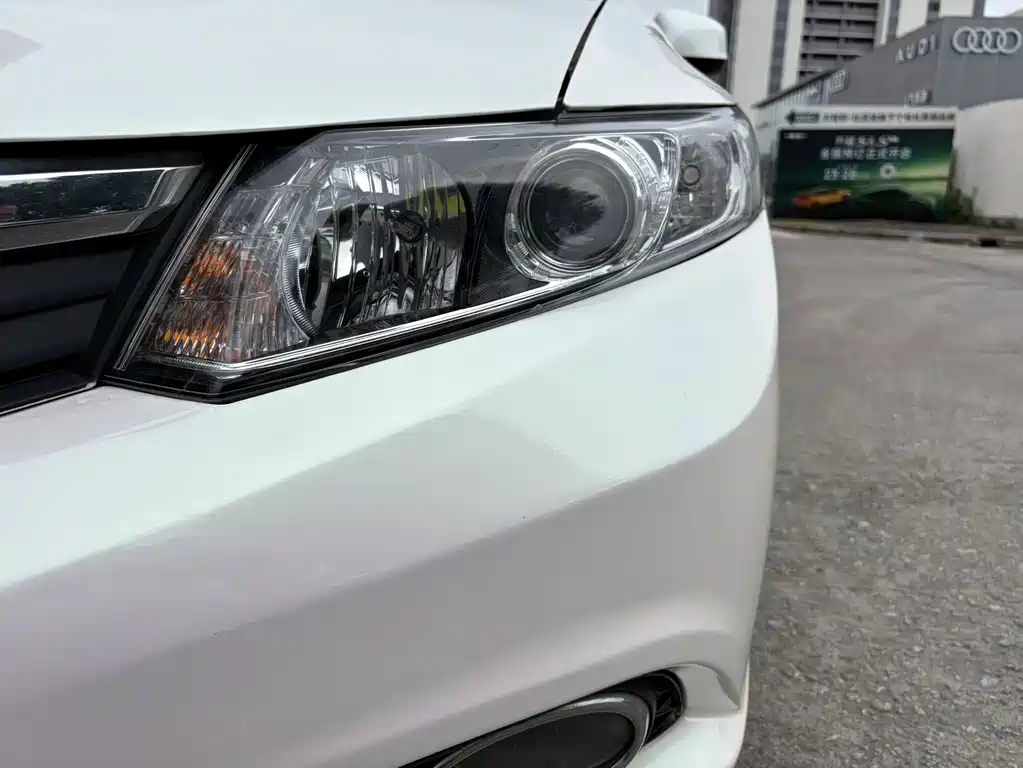Honda Civic — миниатюра 13