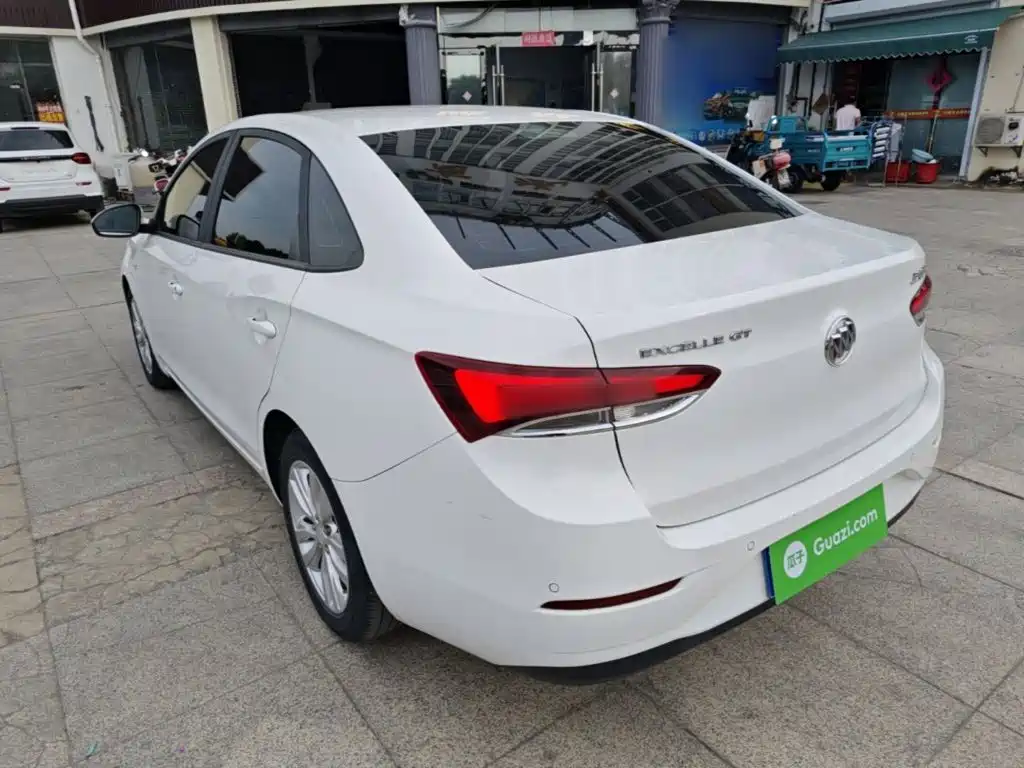 Buick Excelle — миниатюра 5