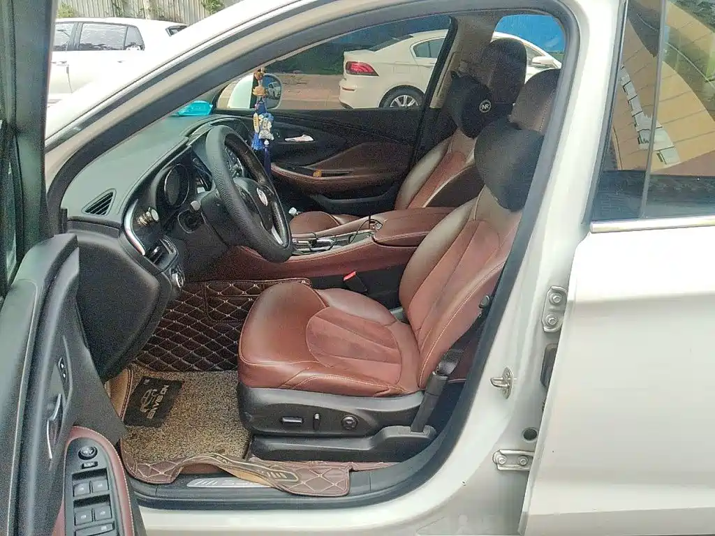 Buick Envision Plus — миниатюра 16