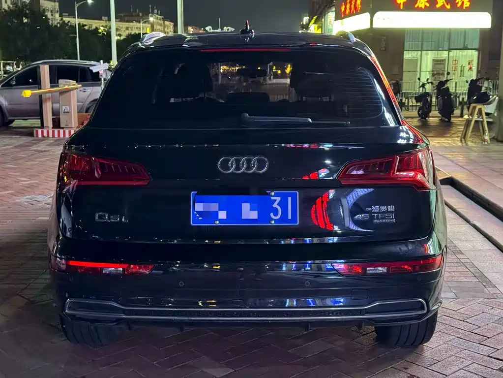 Audi Q5L — миниатюра 3