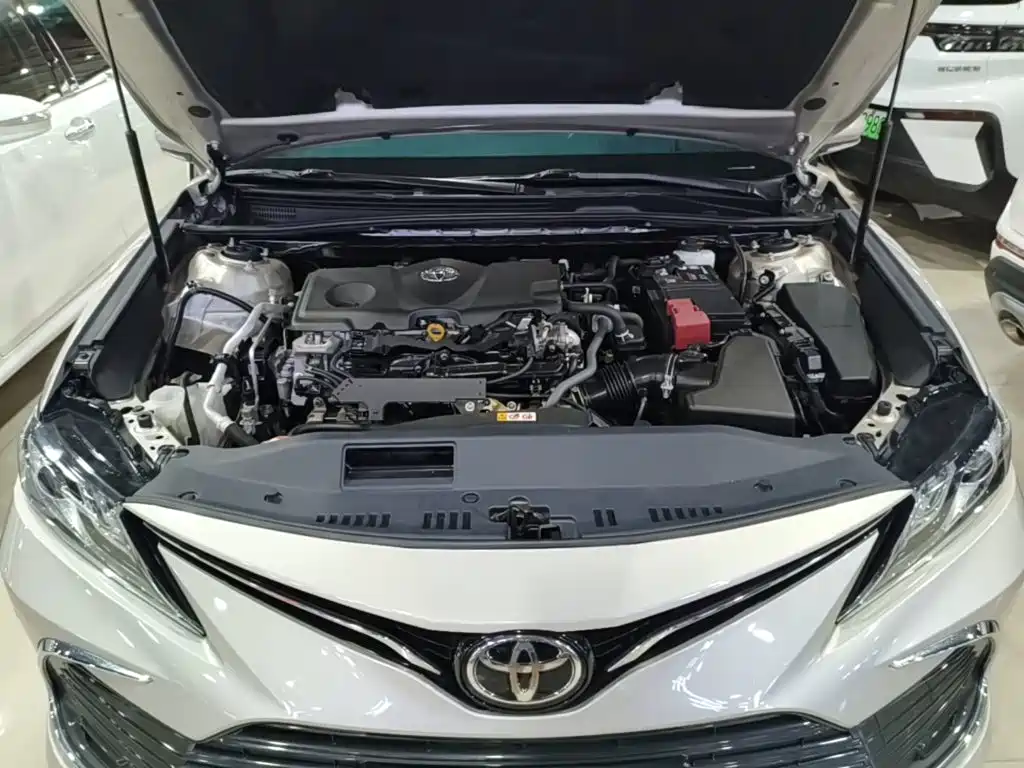 Toyota Camry — миниатюра 20
