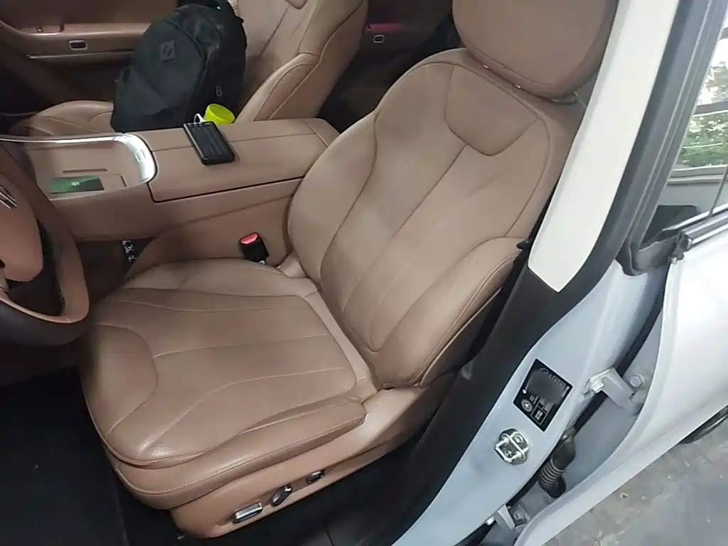 Leapmotor Leapmotor C11 — миниатюра 20
