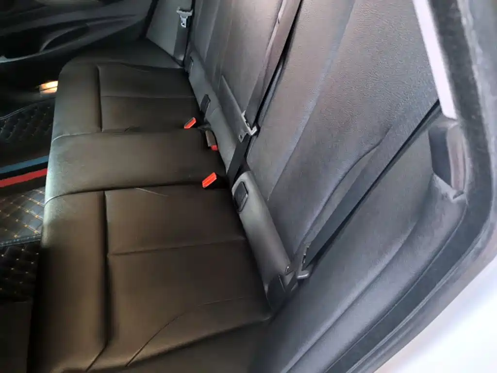 BMW 3 Series GT — миниатюра 17