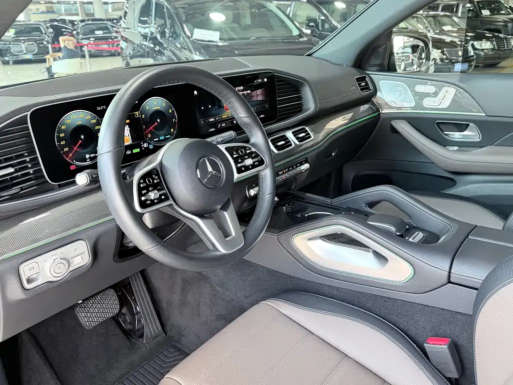 Mercedes-Benz GLE Coupe — миниатюра 4