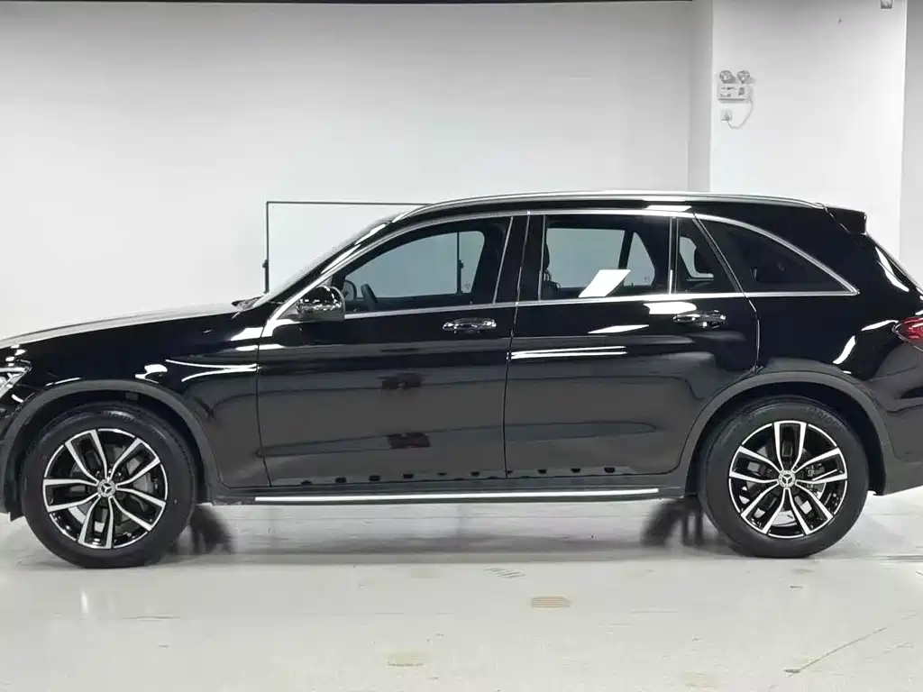 Mercedes-Benz GLC — миниатюра 8