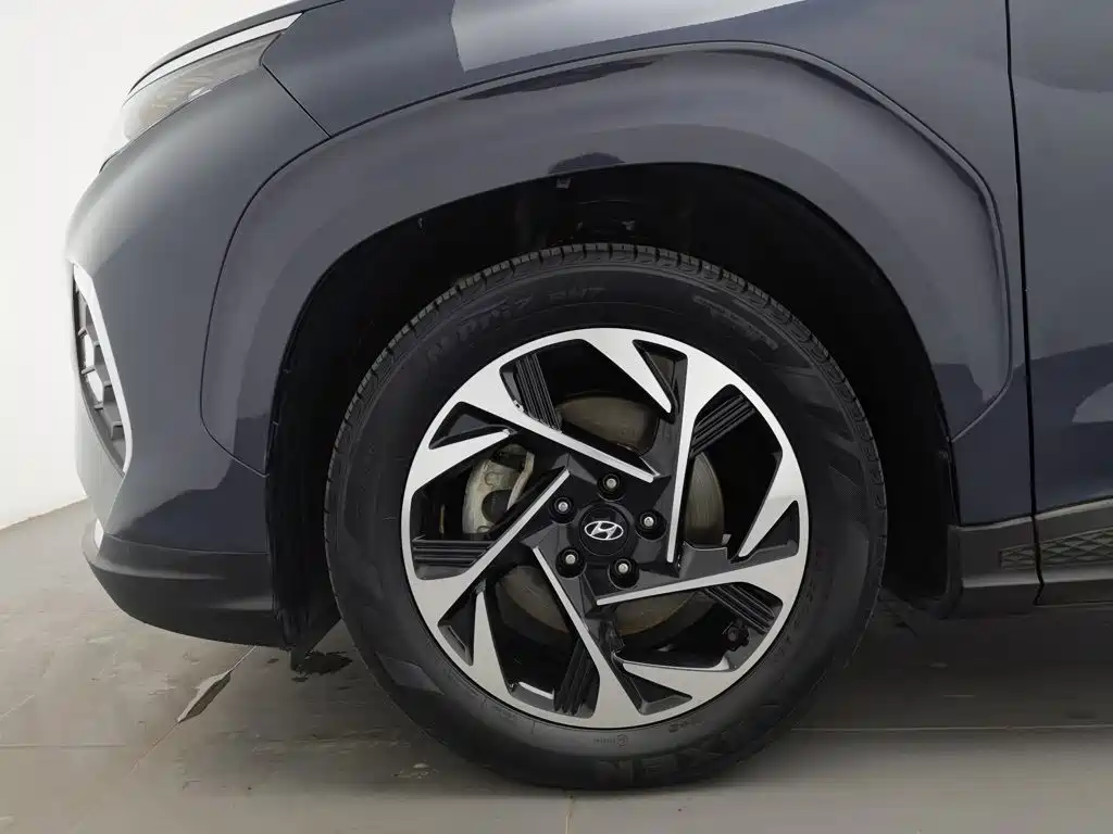Hyundai Custo — миниатюра 17