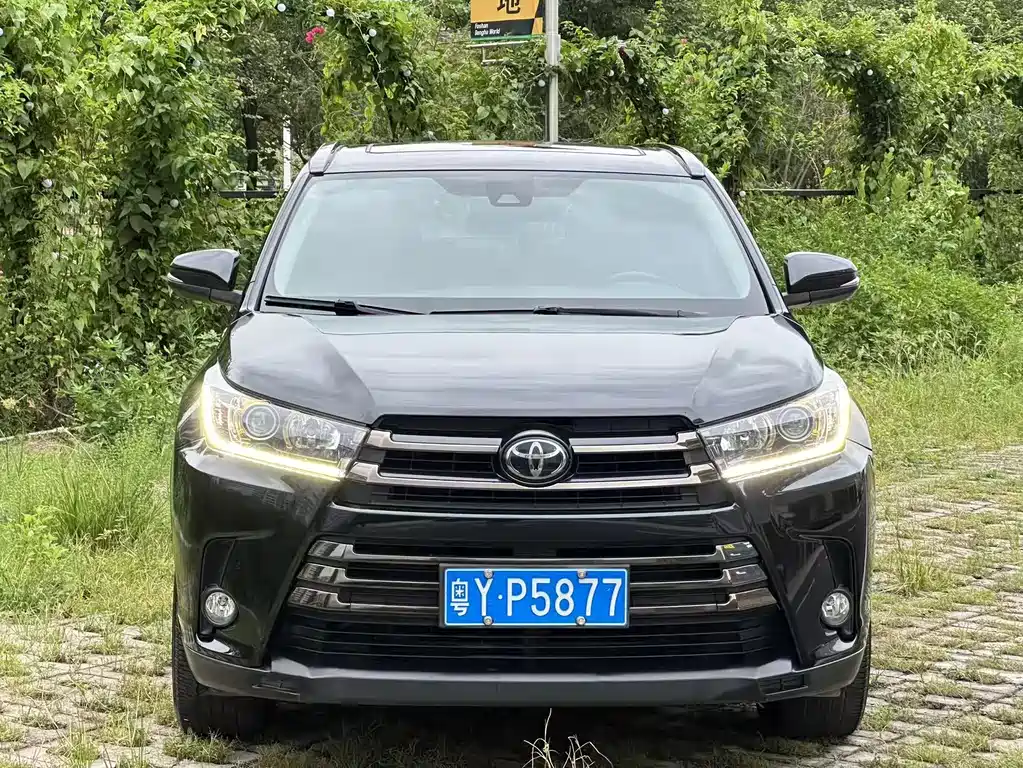 Toyota Highlander — миниатюра 2