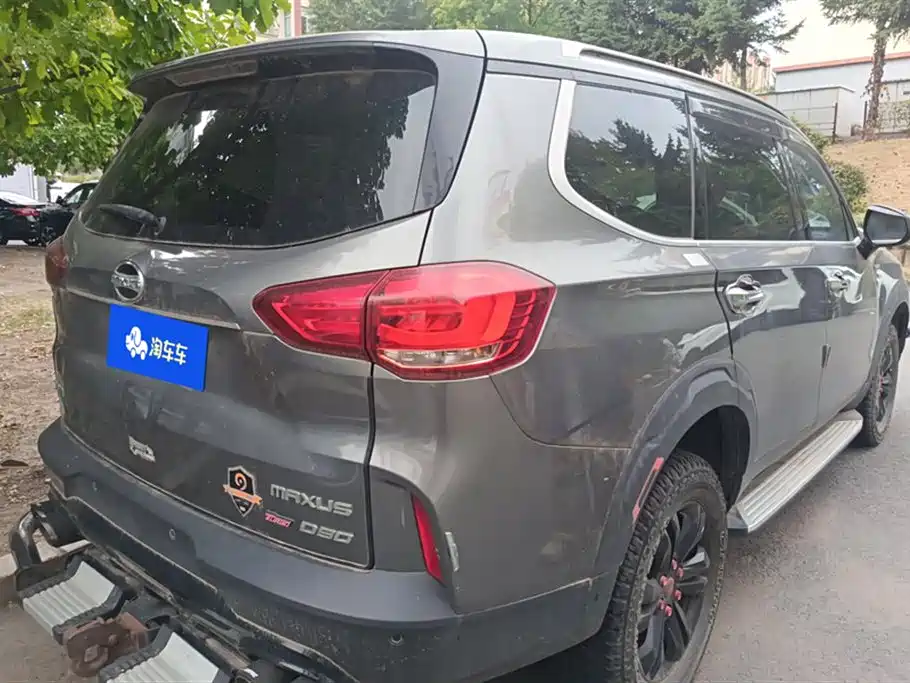 SAIC MAXUS  D90