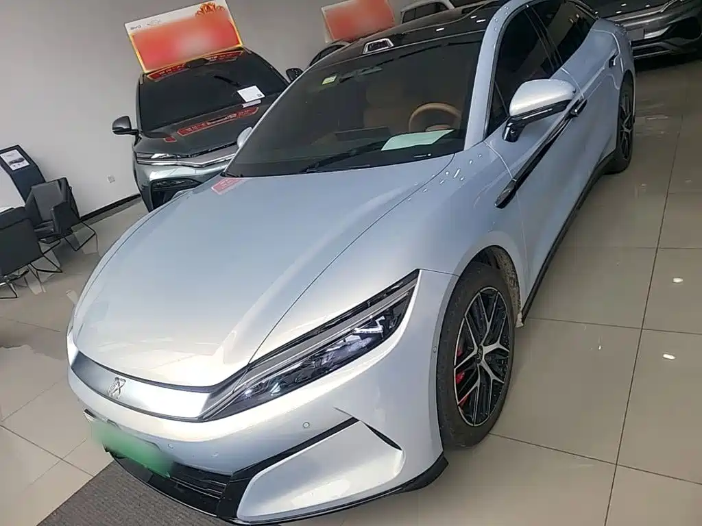 BYD Хань Ли — миниатюра 3