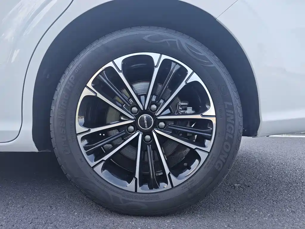 Roewe iMAX8 — миниатюра 5