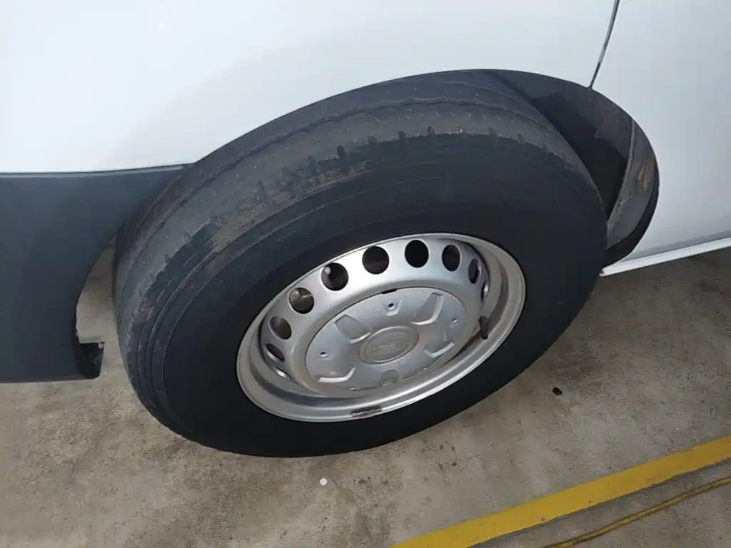 Ford Transit — миниатюра 23