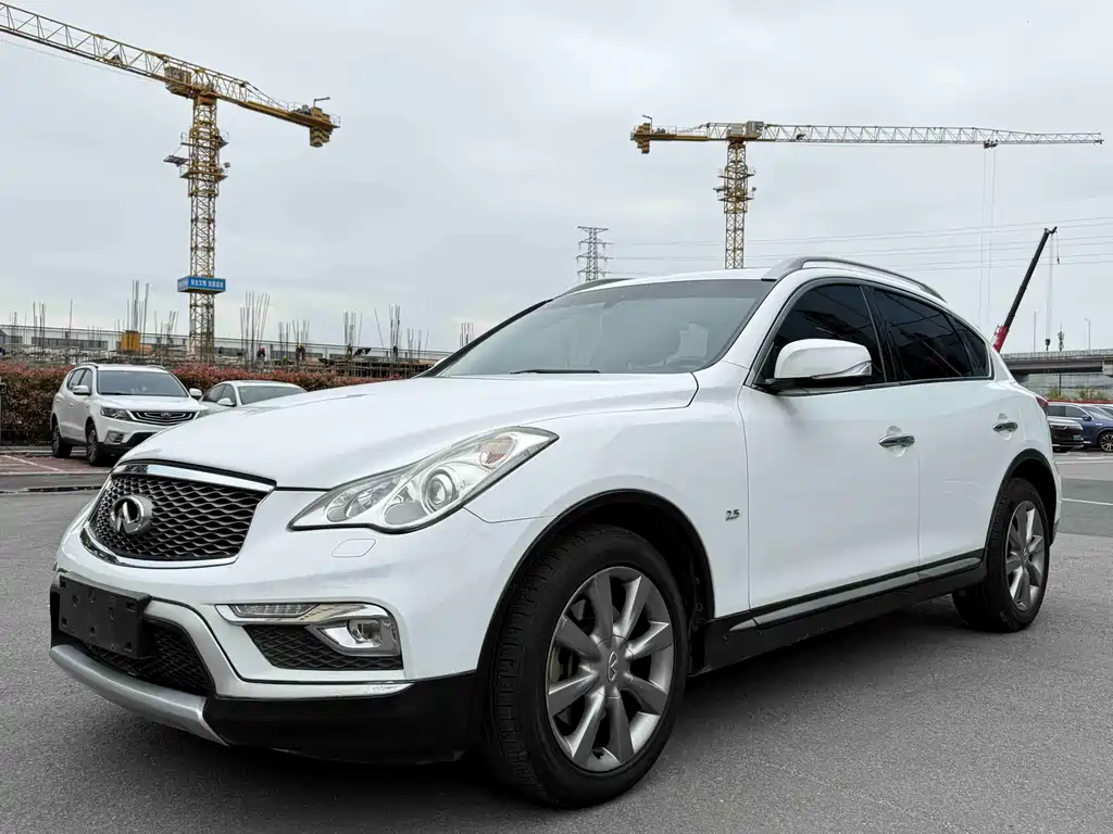 Infiniti QX50 2016