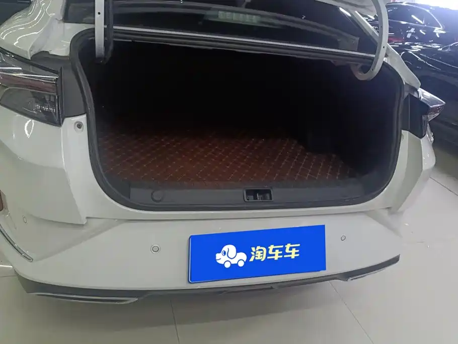 Aeolus Yixuan — миниатюра 4
