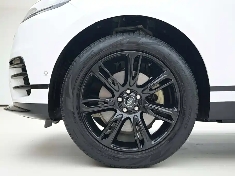 Land Rover Velar — миниатюра 14