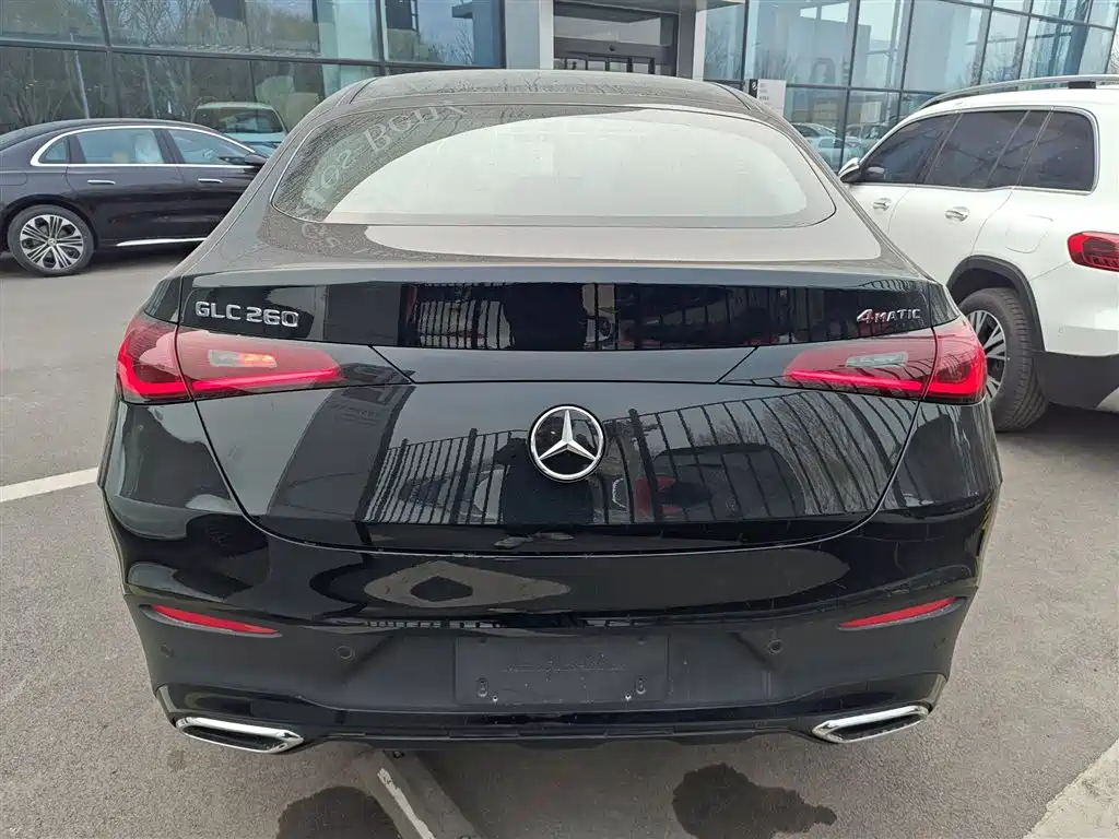 Mercedes-Benz GLC 2025 GLC 260 4MATIC SUV