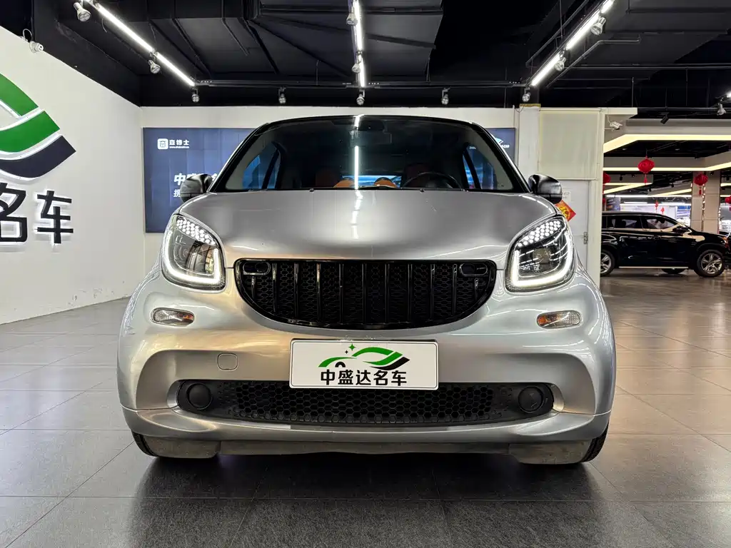 smart Smart Fortwo — миниатюра 2