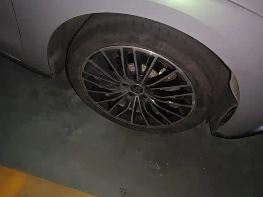 BYD Han — миниатюра 6
