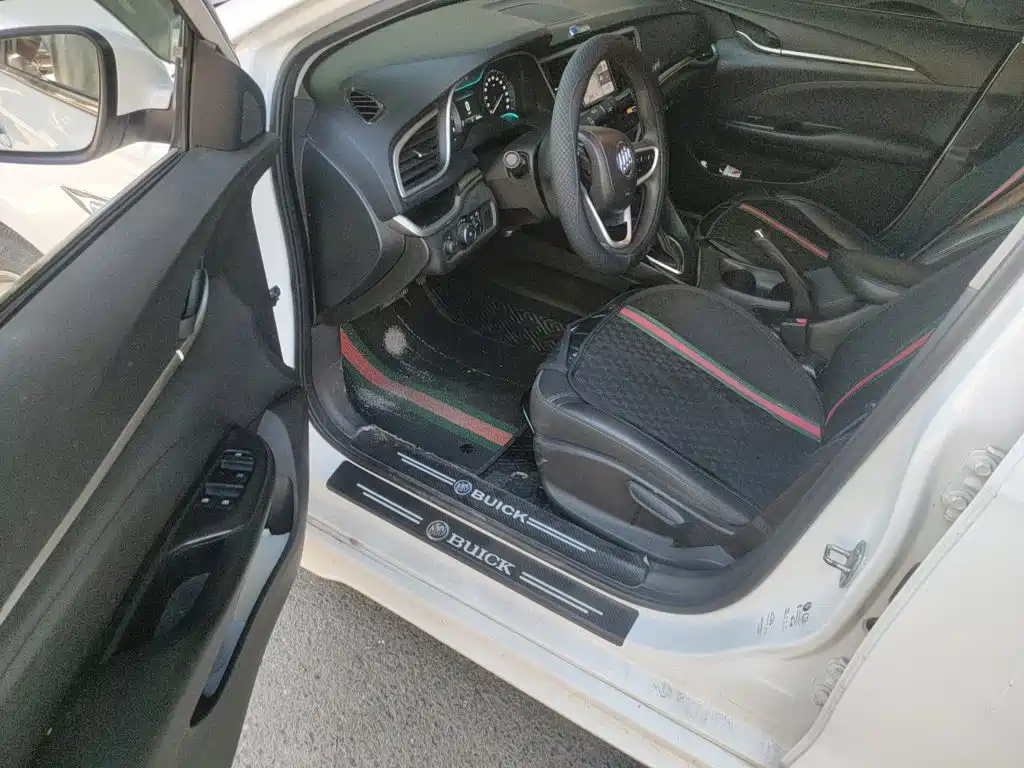 Buick Excelle — миниатюра 17