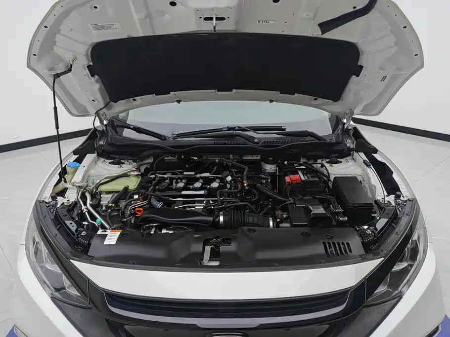 Honda Civic — миниатюра 10