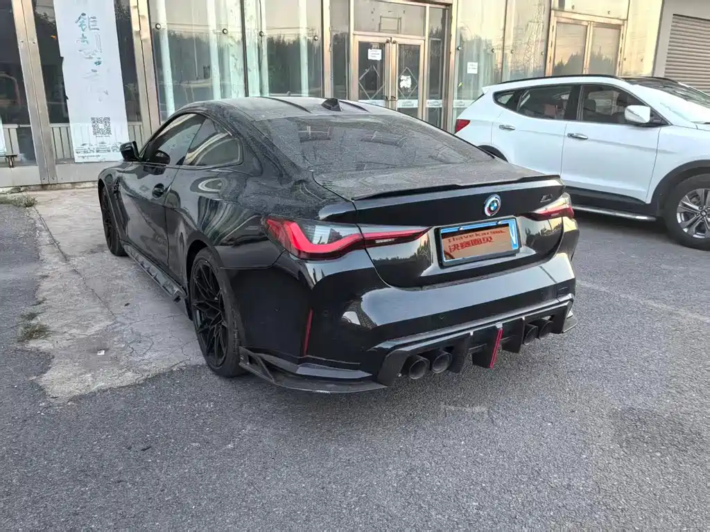 BMW M4 — миниатюра 2