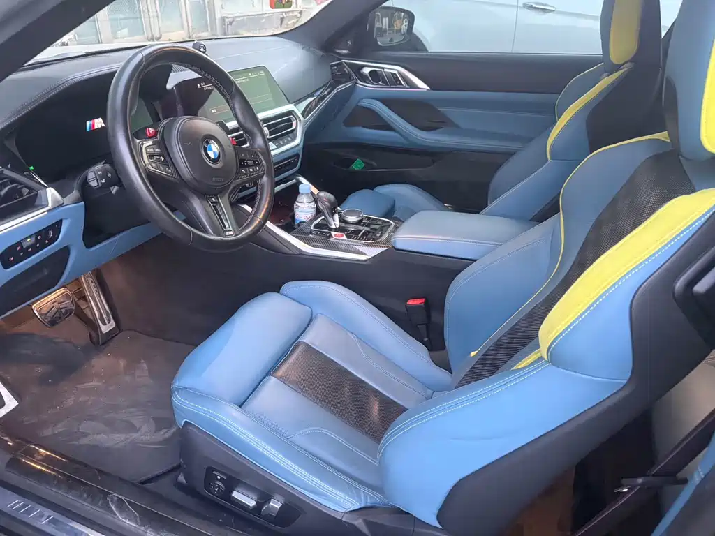 BMW M4 — миниатюра 3