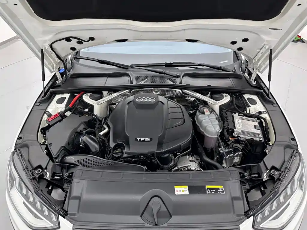 Audi A4L — миниатюра 26