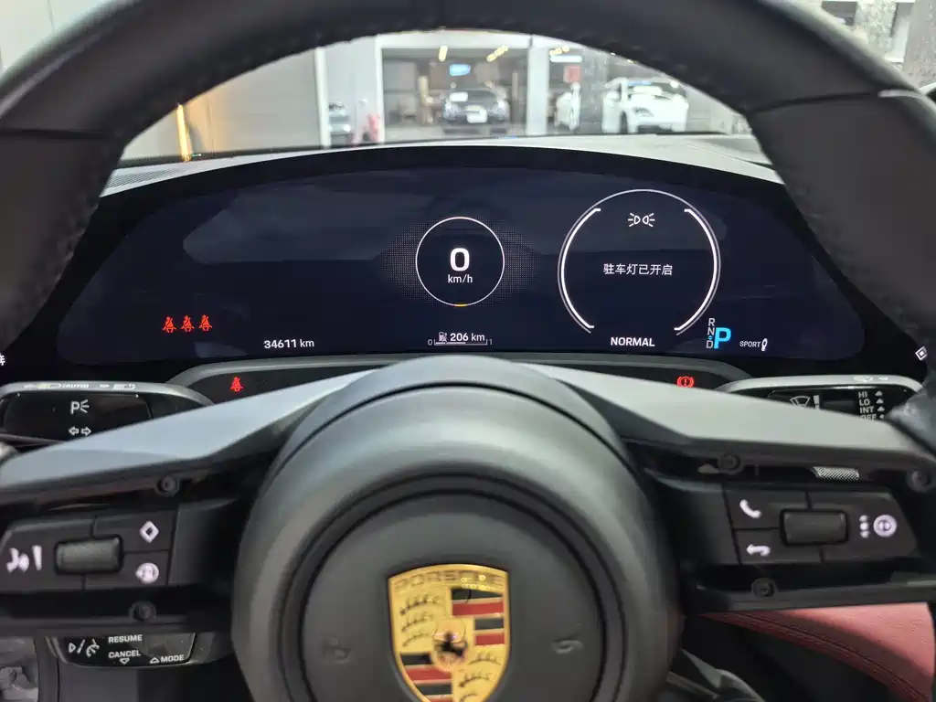 Porsche Taycan — миниатюра 15