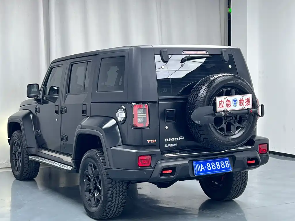 BAIC BJ40 2021 2.0D AT