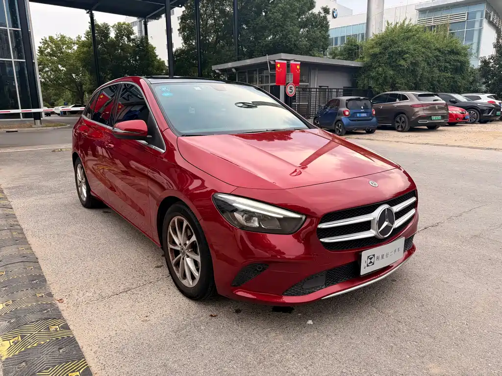 Mercedes-Benz B-Class — миниатюра 3